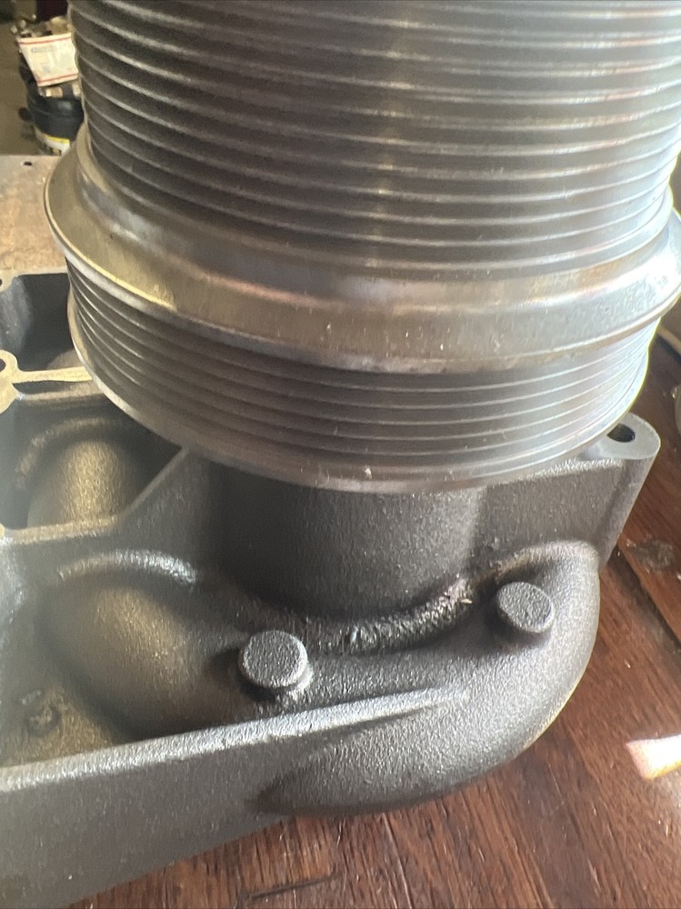 CUMMINS ISX ENGINE WATER PUMP 4920465