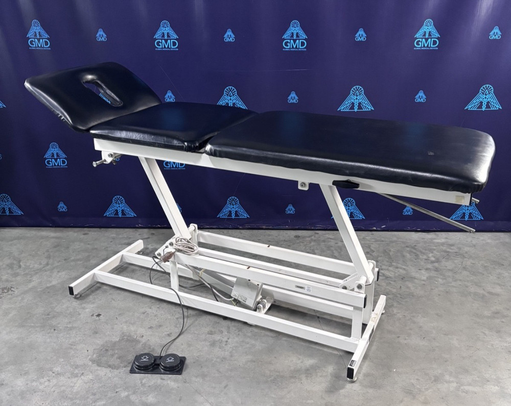 AM353 Three-Section Treatment Table