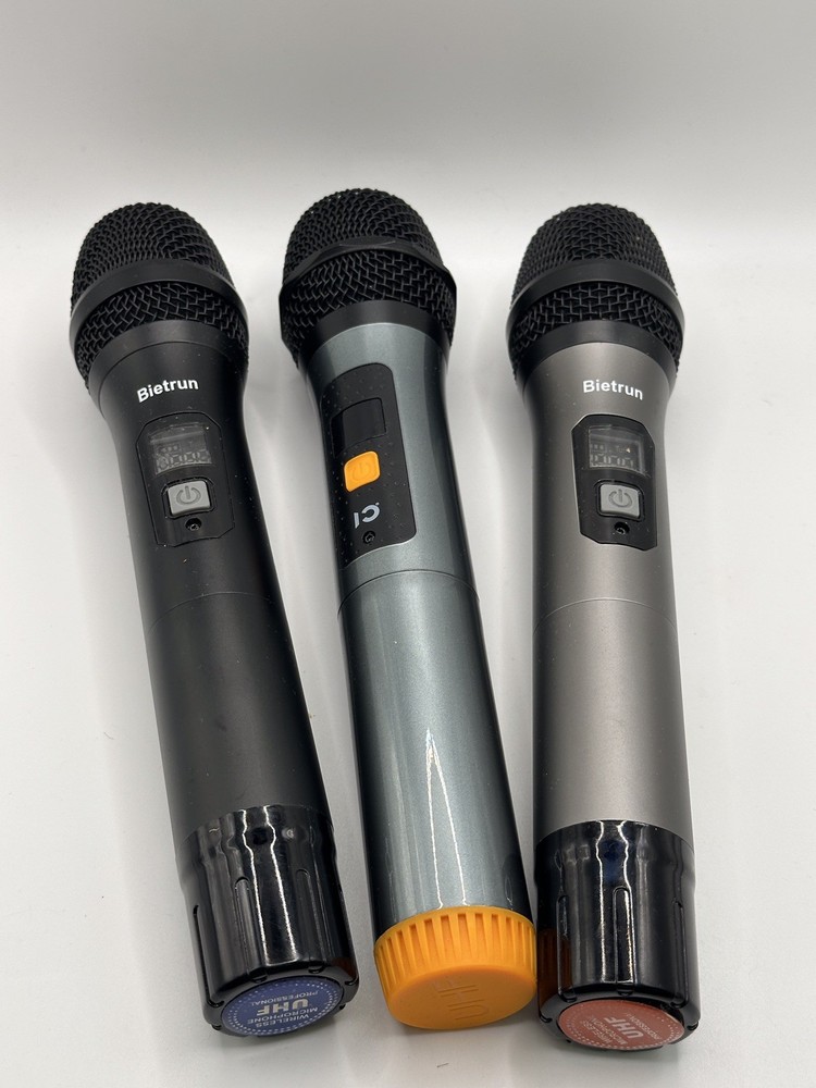 3 Wireless Microphones For Karaoke