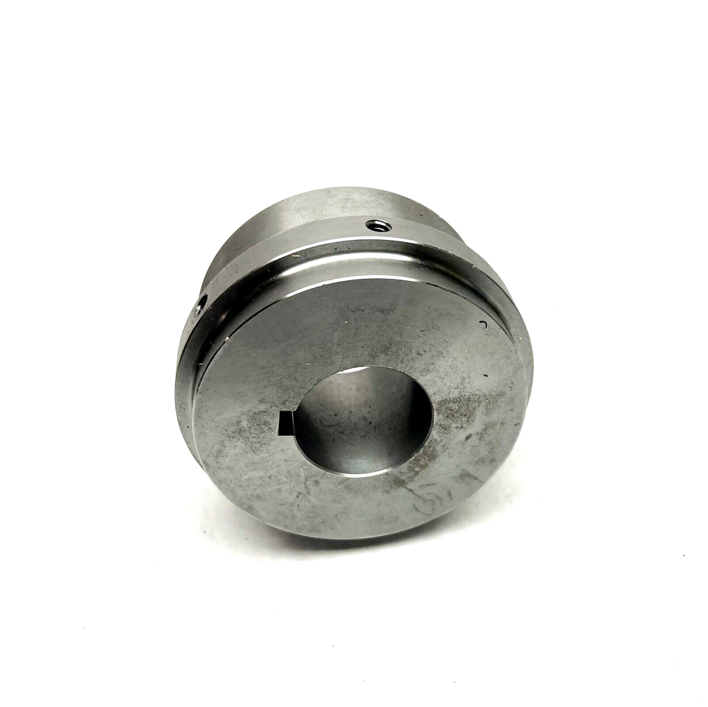 7300355 MACHINE PIPE COUPLING