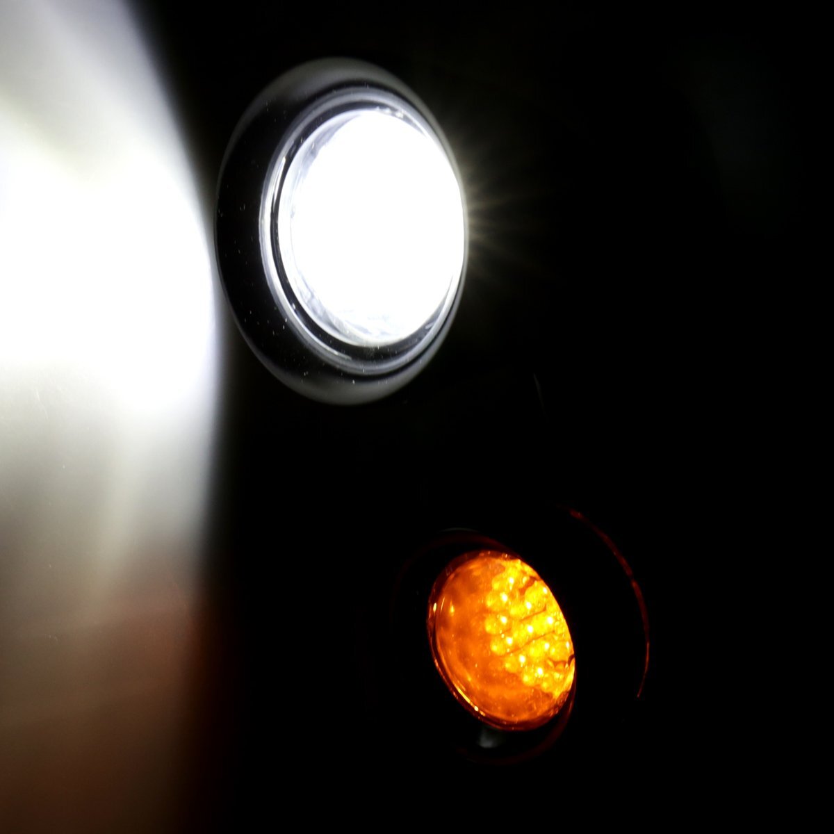 LED Black Fairing Mounted Driving Lights&Turn Signals For Harley FLHT 2014-2023