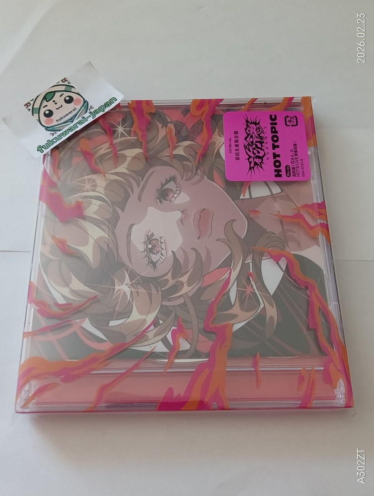 Hanabie. HOT TOPIC Limited Edition CD + Blu-ray