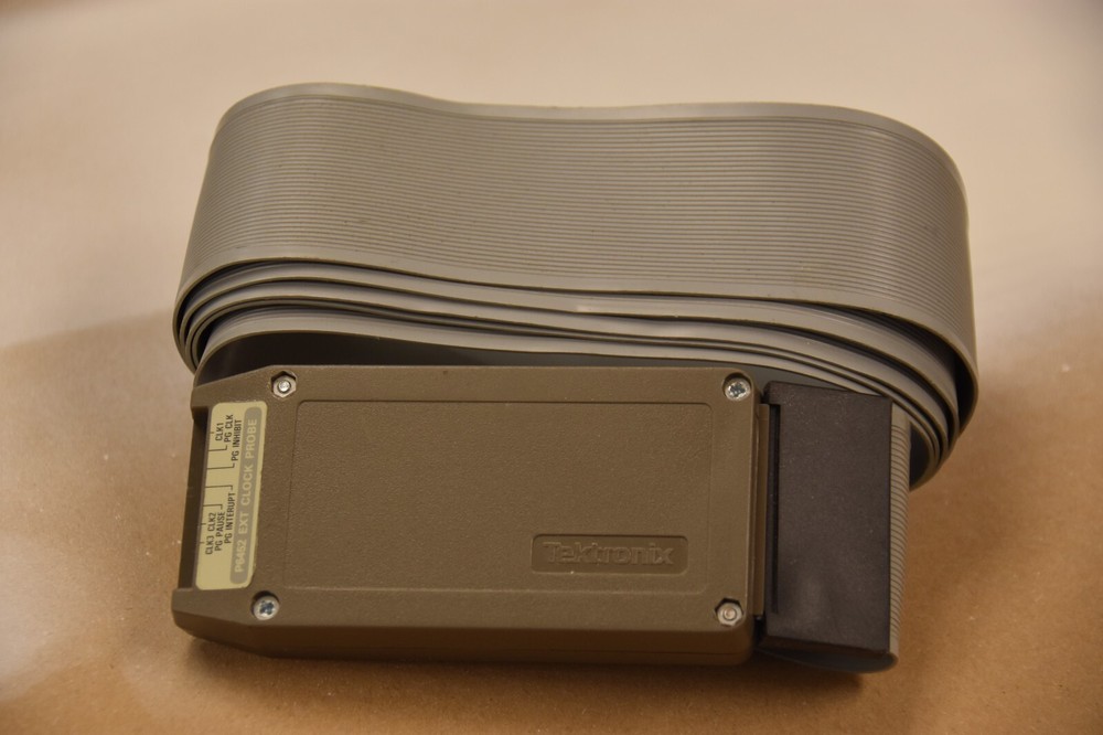 Tektronix P6452 EXT Clock Probe  - Logic Analyzer