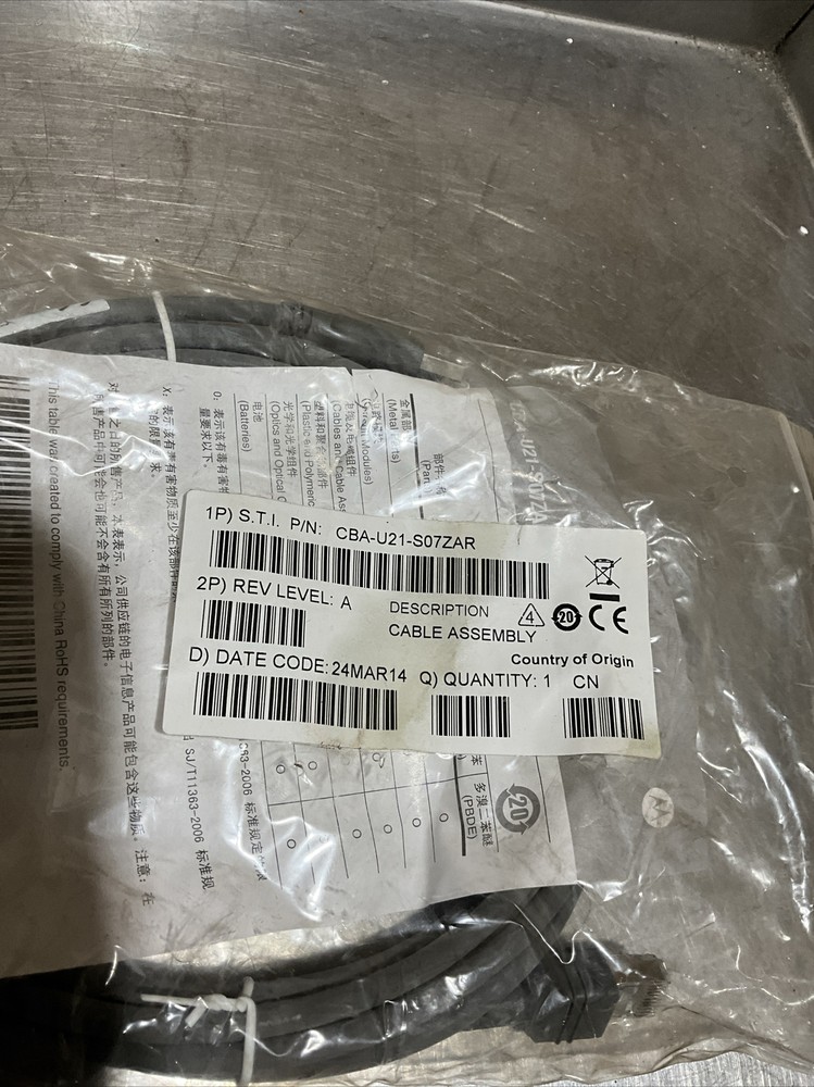RoHS CBA-R32-S07PAR Cable Assembly