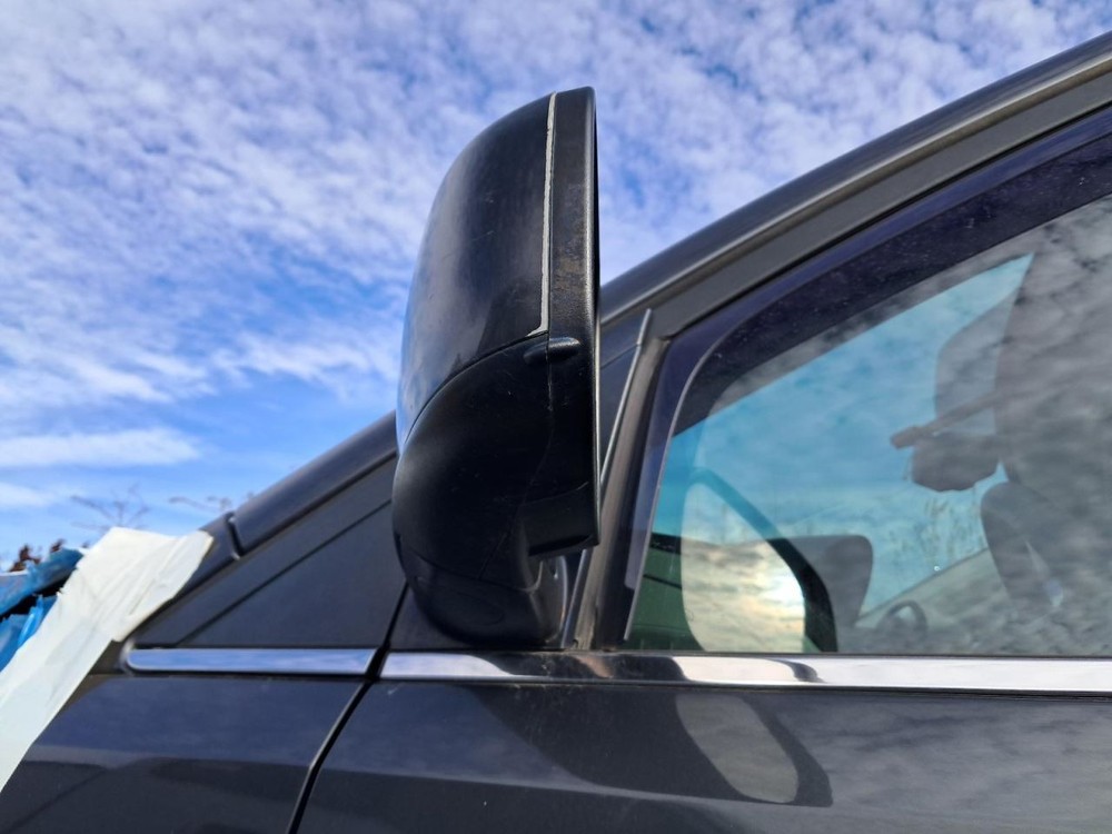 ROUTAN 2012 Glove Box 4878711