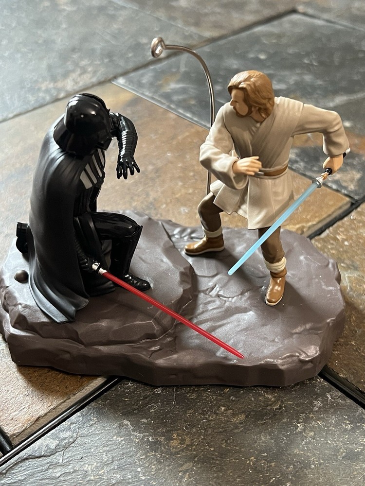 Hallmark Keepsake - Face-Off with Darth Vader - Magic - 2024 *NEW / FREE SHIP*
