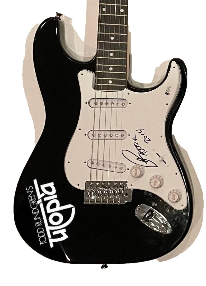 TODD RUNDGREN Utopia Signed Guitar Beckett COA BAS
