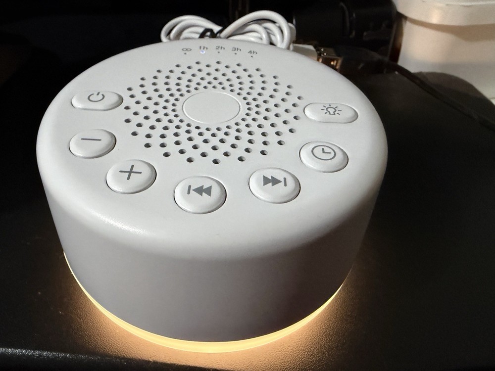 EASYSLEEP SOUND NOISE MACHINE WHITE NEW