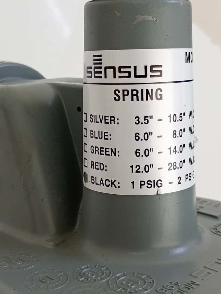 SENSUS / Gas Pressure Regulator / Model 496 / 4967844