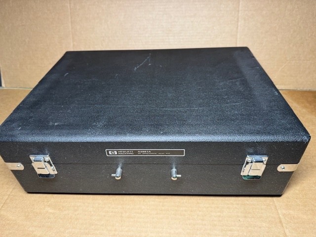 Hewlett Packard 43961A RF Impedance Test Kit With Case