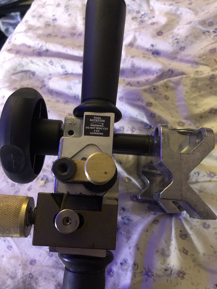 Speed Systems Model 2900 Tree Wire Mid-span Stripper. Used Once!