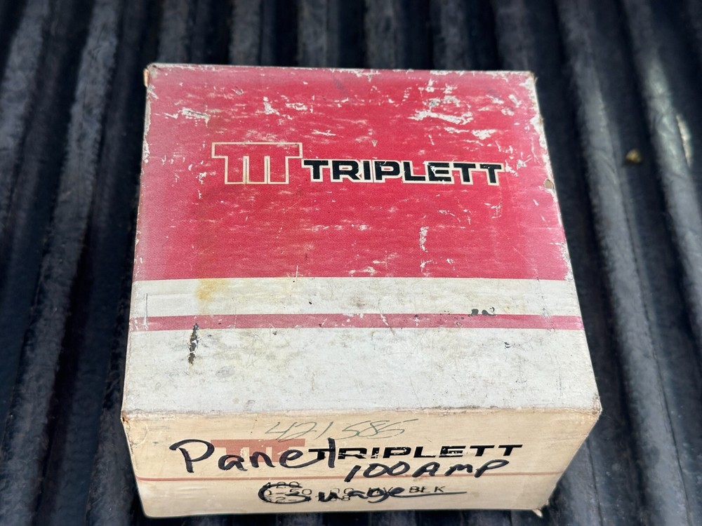 Triplett Model 420 0-100 D.C. Amperes