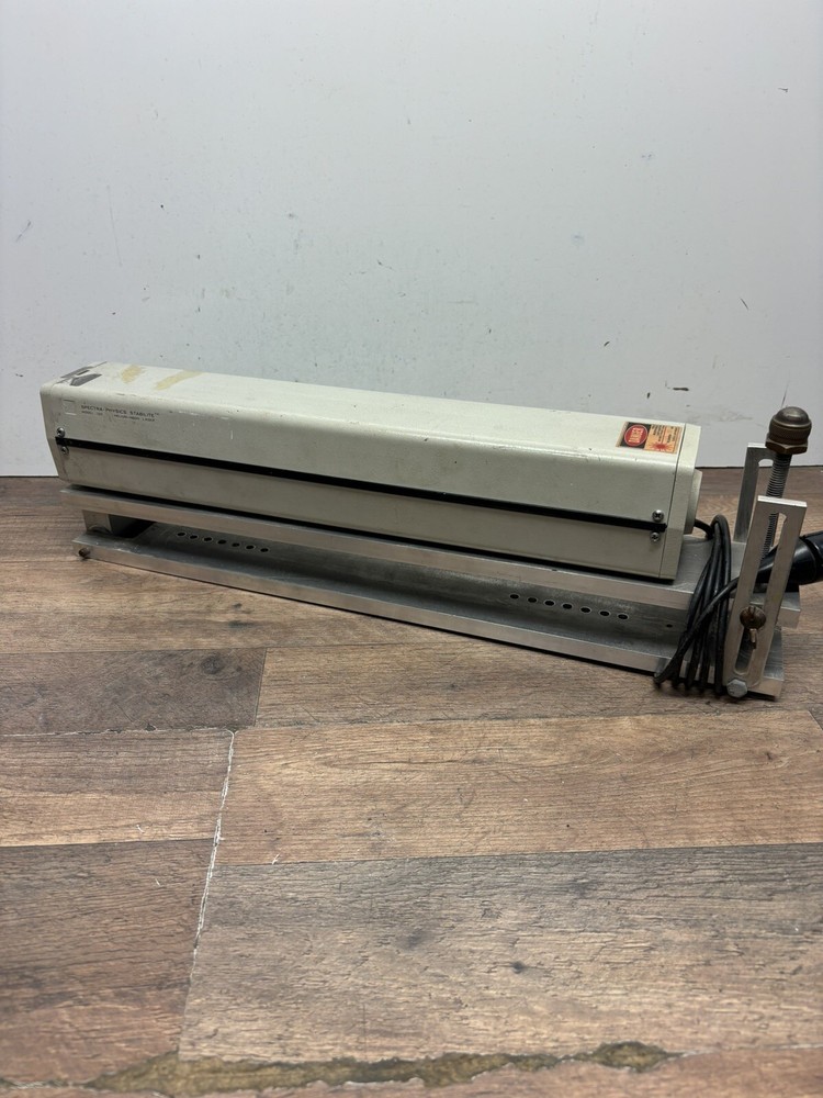 Spectra Physics Stabilite Laser Model 120 no power source