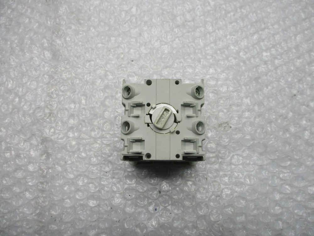 ALLEN BRADLEY 194L-E25 SER.A LOAD SWITCH NSNP