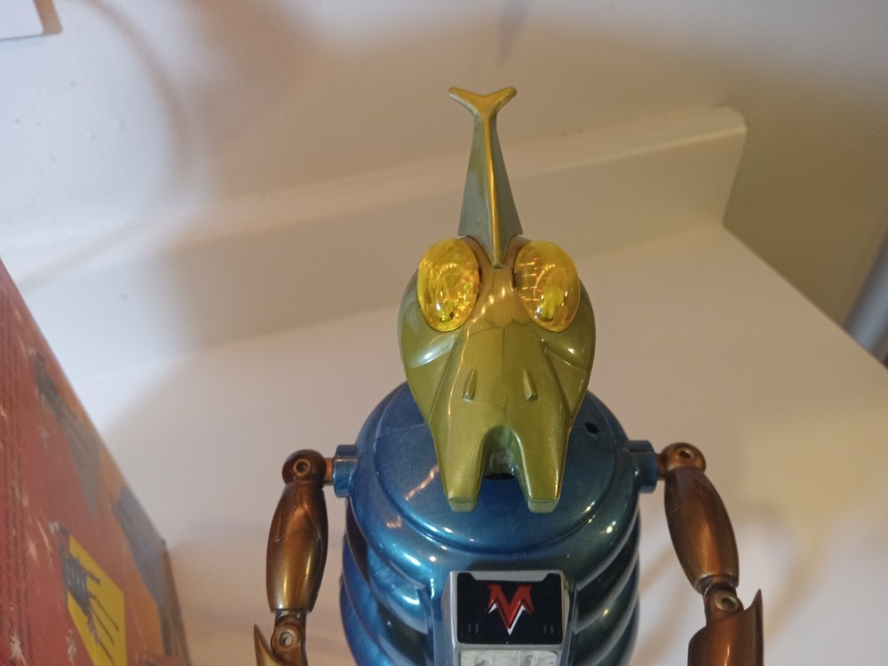 Outer Space Spider Electronic Walking Robot Lights 1984 Working in Box Working!