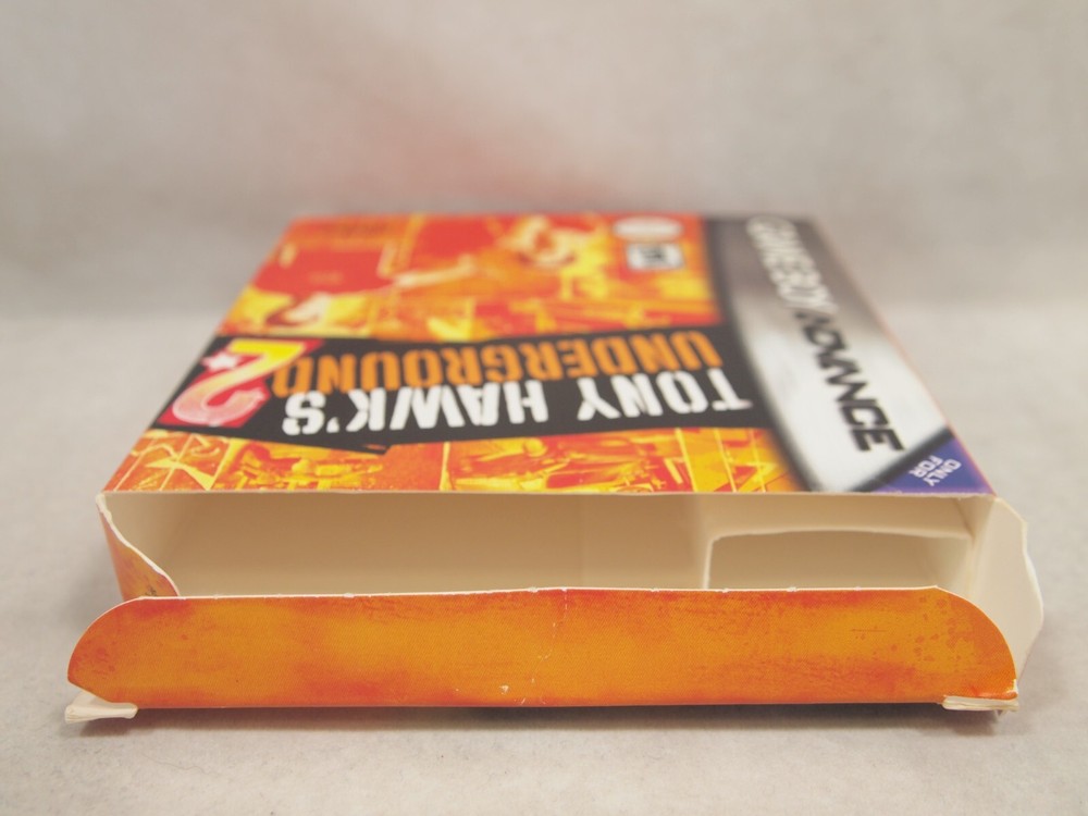 Tony Hawk's Underground 2 GBA) Authentic BOX ONLY