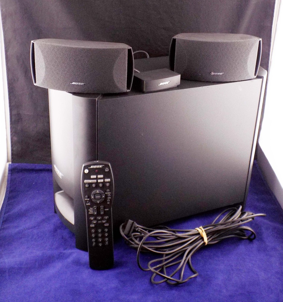 Bose Cinemate Digital Home Theater 2.1 Powered Speaker System Programable Remote