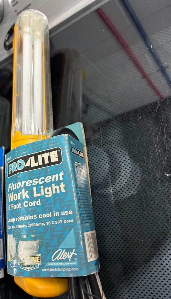 NOS (SEE PICS) ProLite EPL-6 Fluorescent Hanging hook Work Light Hand 6ft 13W