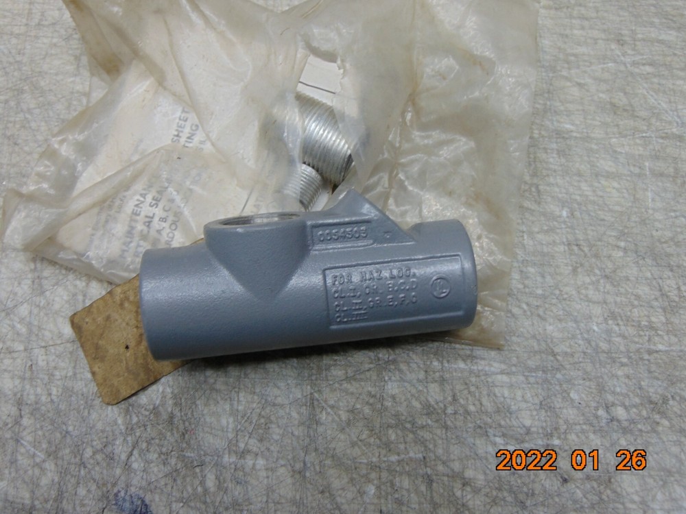 (1) KILLARK 0054503 SEALING FITTING  - FREE SHIPPING