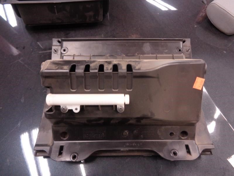 SILVRDO25 2015 Glove Box 1224981