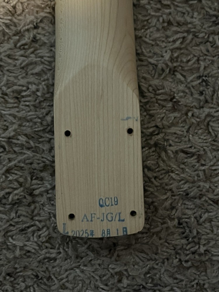 Squier Affinity Jaguar Neck Laurel Fretboard