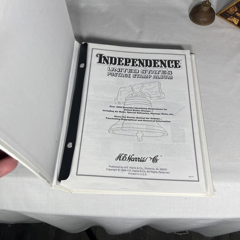 The Harris Independence United States Postage Stamp Album NEW