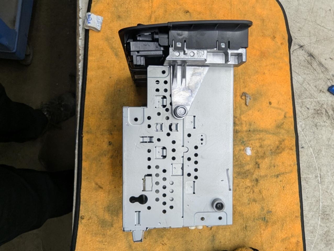 Audio Equipment Radio 156 Type GLA250 Radio Fits 15 MERCEDES GLA-CLASS 807438