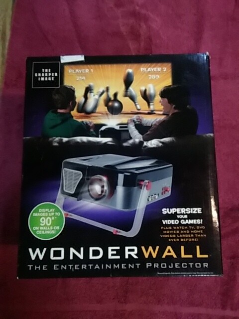 ⭐️⭐️⭐️⭐️WonderWall Entertainment Projector New
