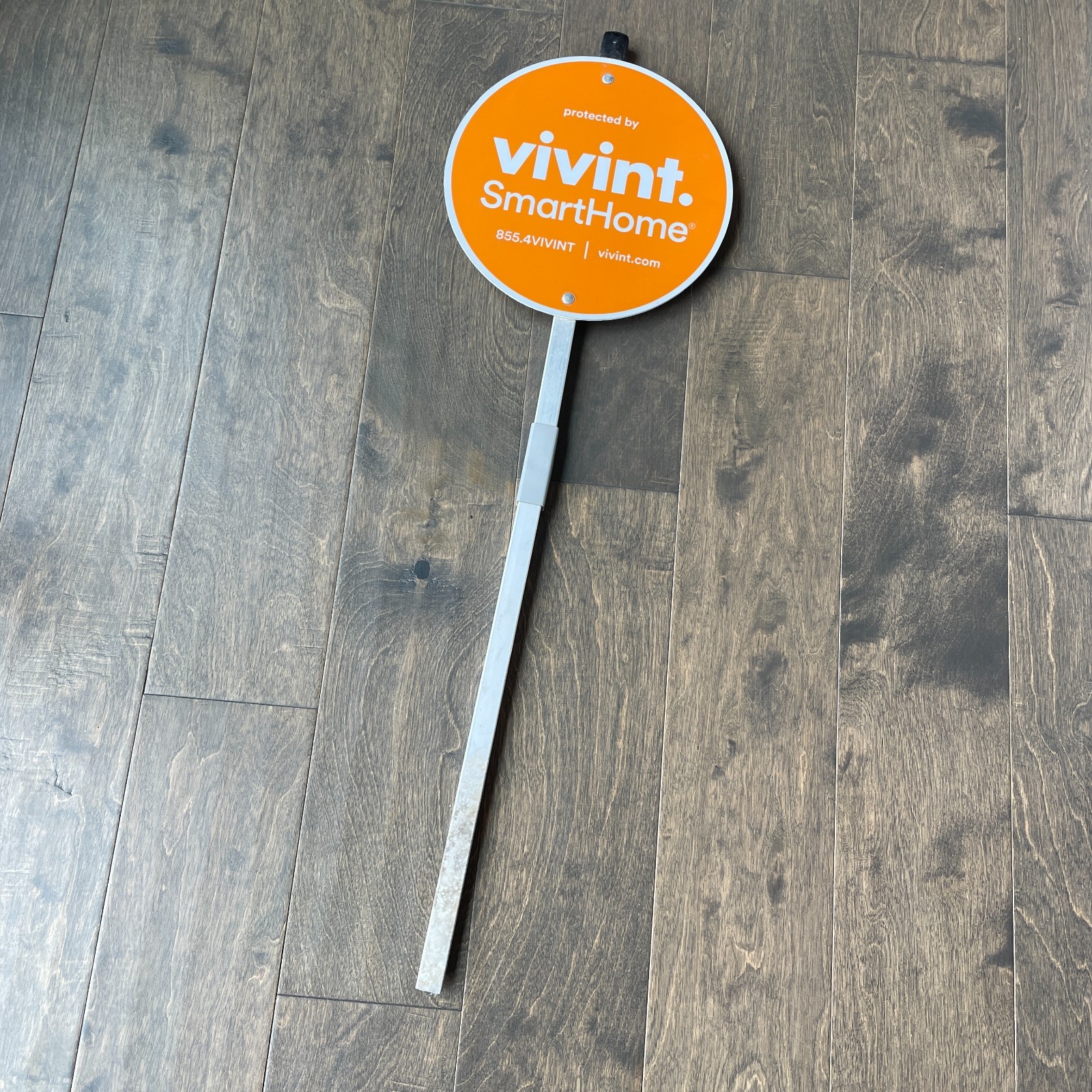 VIVINT Reflective Security Yard Sign with Stake