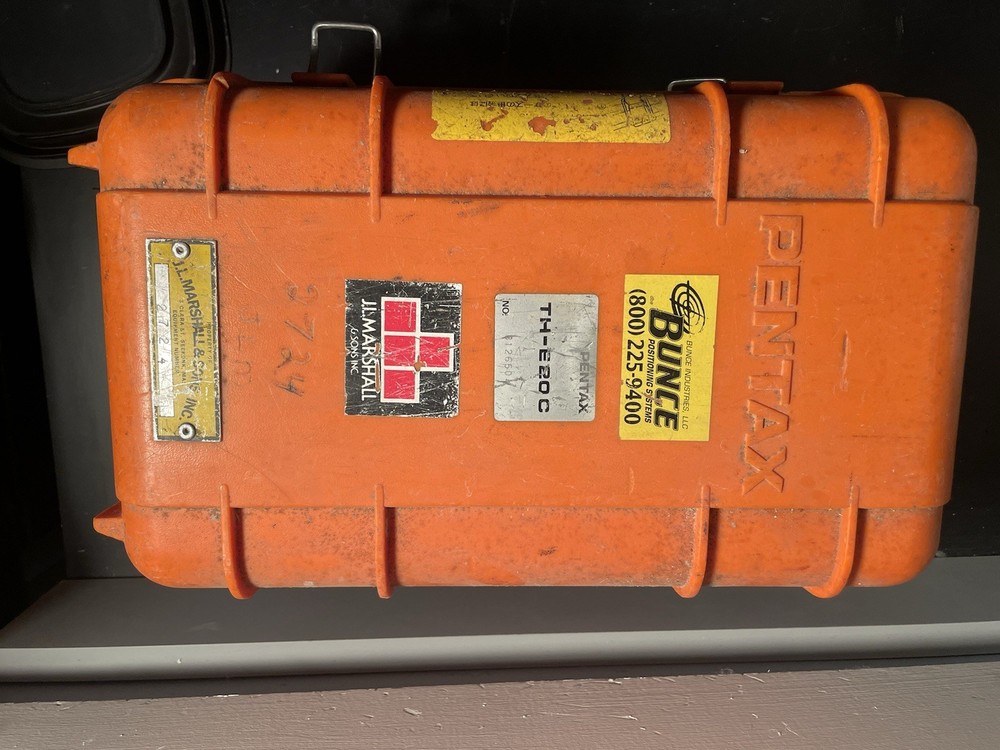 Pentax TH-20C Digital Electronic THEODOLITE TRANSIT