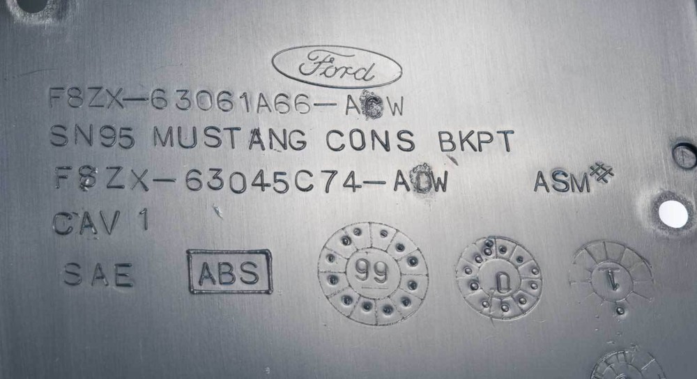 1999-2000 Mustang Center Console Arm Rest Cover Pad Medium Parchment Tan w Panel