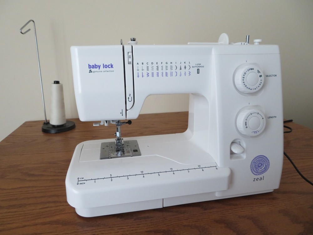 Babylock Zeal Sewing Machine (Model BL35B)