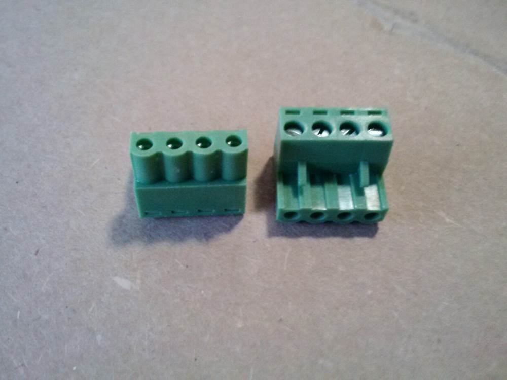 4-Pin Processor / Equalizer Power Plug KICKER Front Row ZXDSP1 ZXSUM8