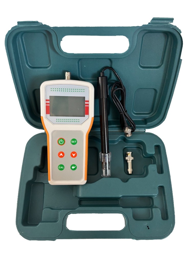 Conductivity Meter Water Quality Analyzer with Temp Compensation 10-50℃ Manual