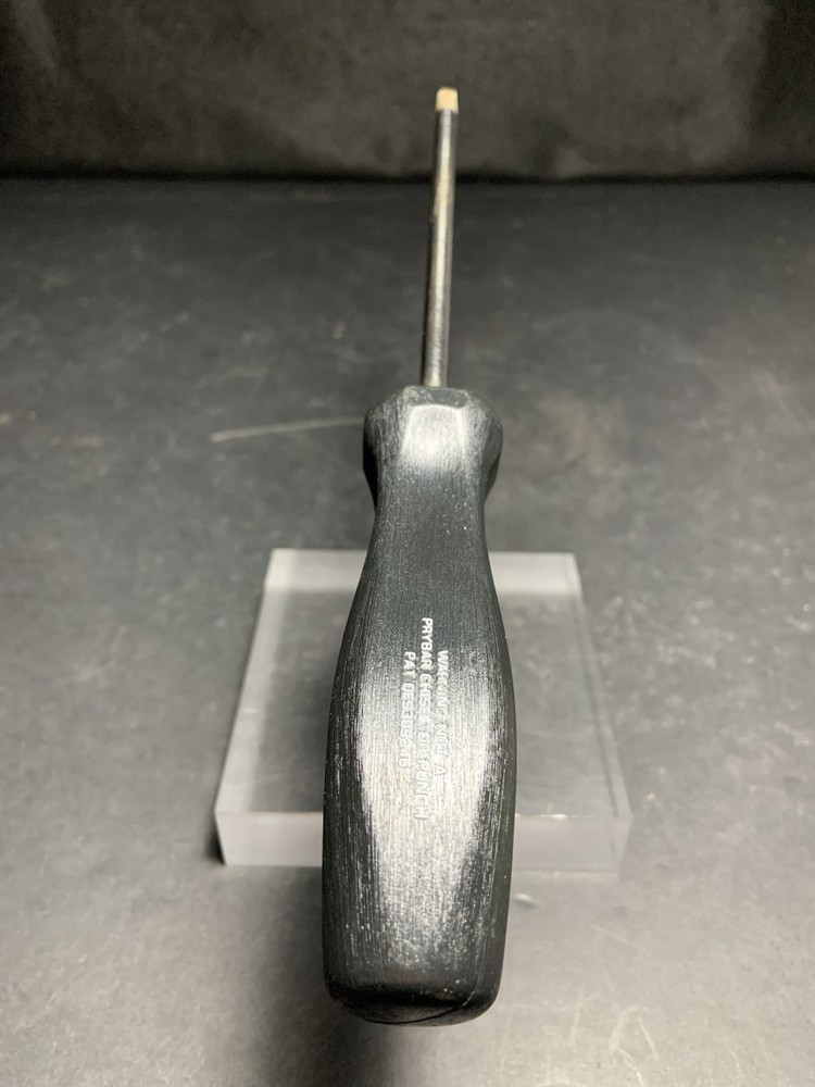 🇺🇸 🪛 Snap-on Tools Phillips Screwdriver SDDP82 No.2 Black Hard Handle MINT!