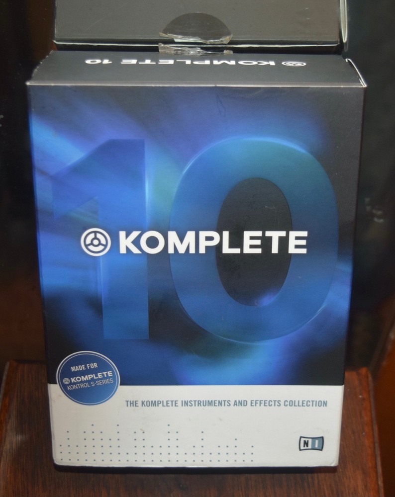 Native instruments Komplete 10 ( 12 DVDs )