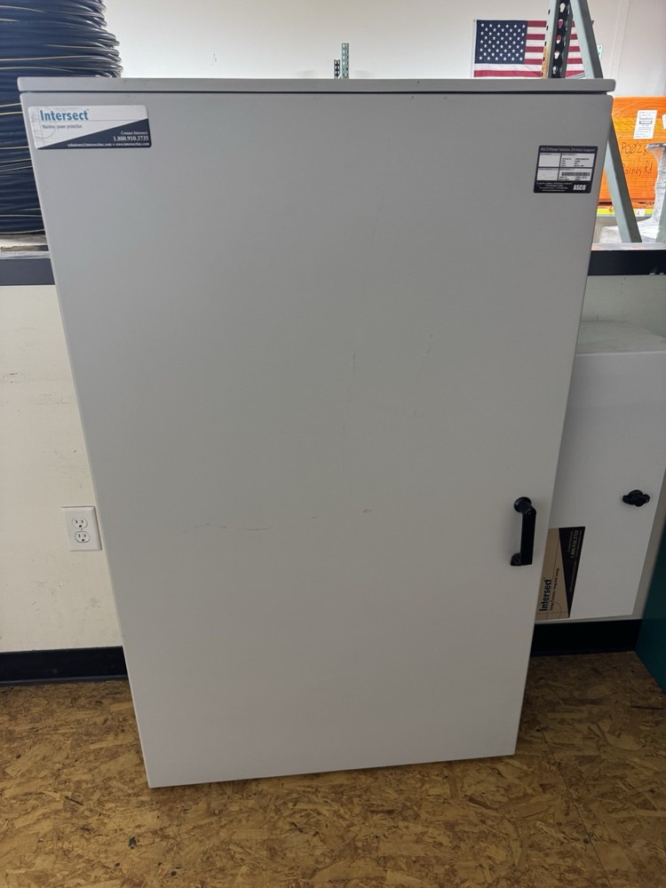 ASCO 200A Power Transfer Switch With Generator Plug