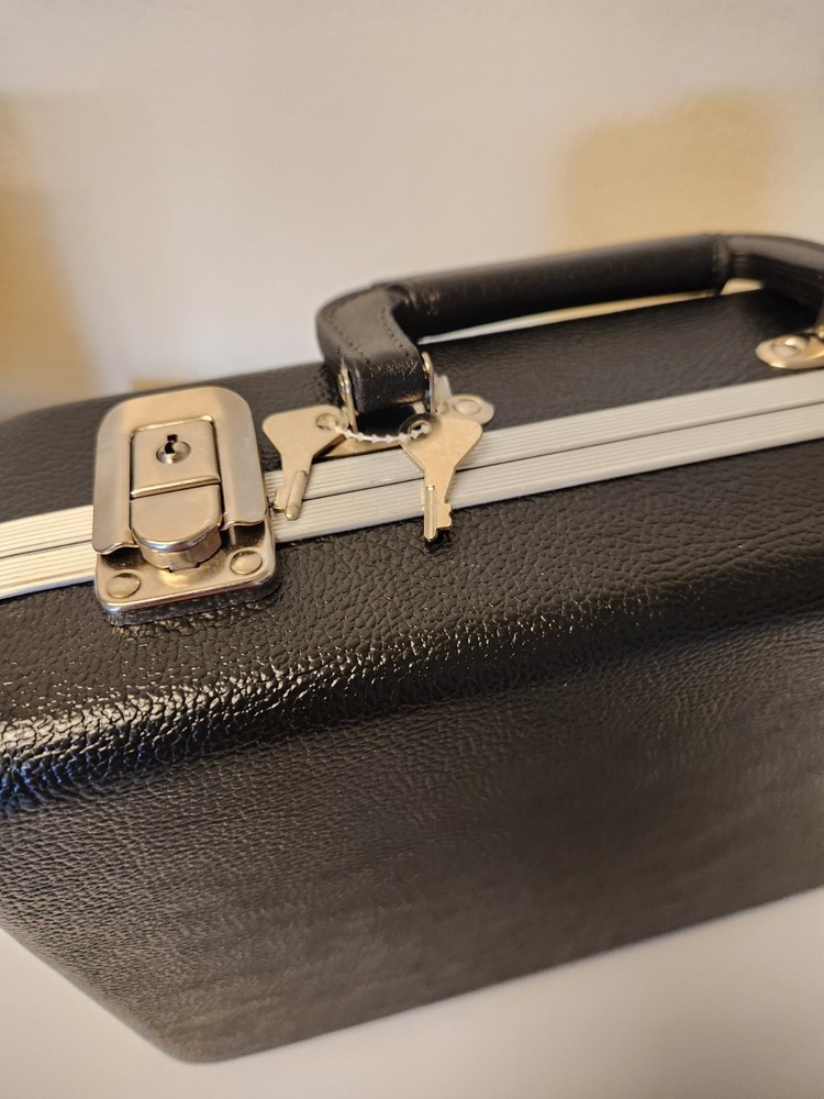 Cel Instruments Digital Sound Level Meter Calibrator CASE ONLY