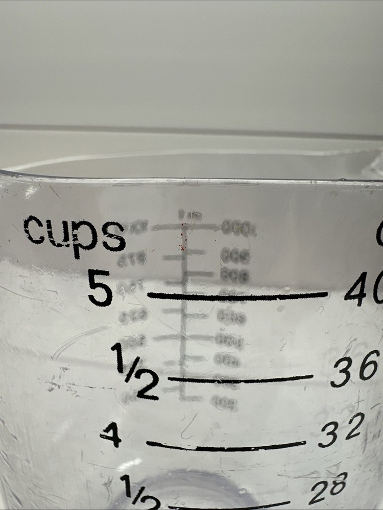 Vintage Kayser Measuring Pitcher 5 Cups Clear Plastic