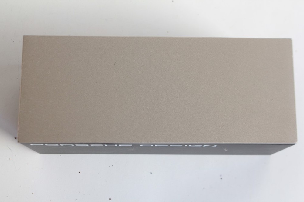 PORSCHE DESIGN Display Stand (71028)