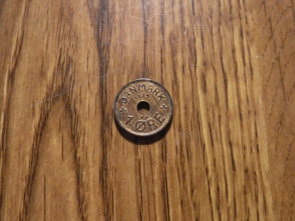 DENMARK 1 ORE 1939 COIN (417)