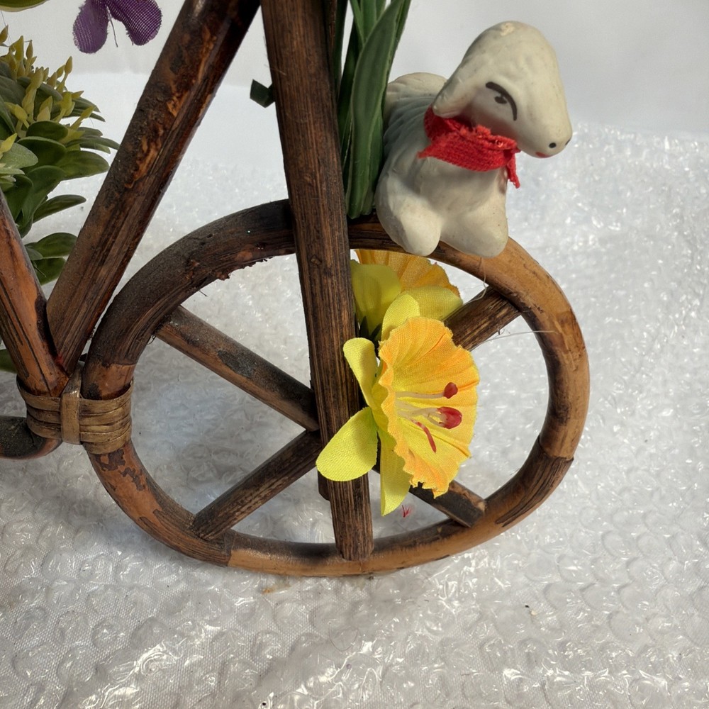 Wooden Decorative Bycle With Easter Bucket