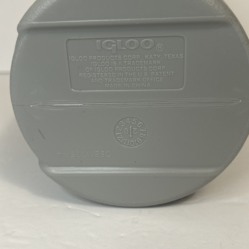 NWT Igloo Proformance 1 Quart Water Jug , Black/grey Cooler 1Qt
