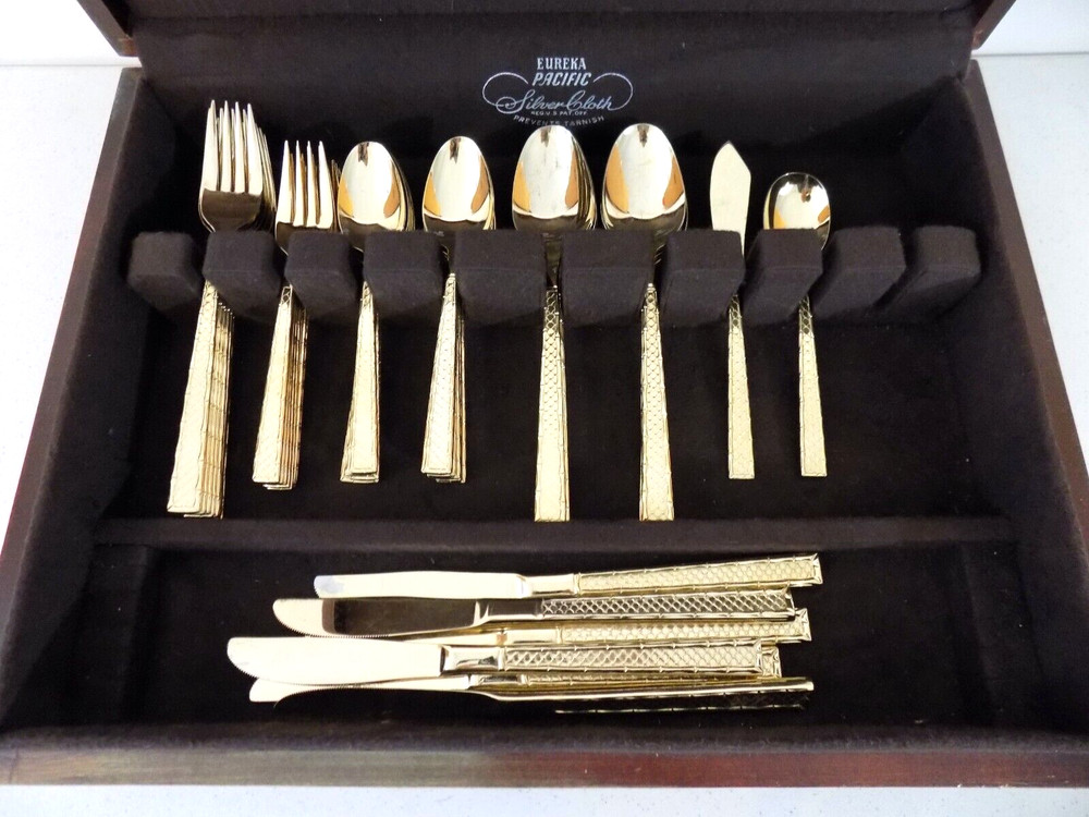 47 pc Stanley Roberts Arbor Pattern Gold Electroplate Flatware Set + Chest
