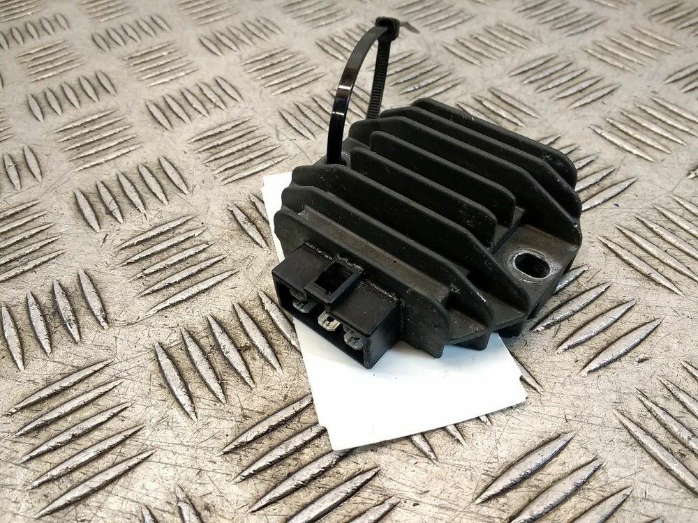 2008 PIAGGIO X7 125  RECTIFIER REGULATOR