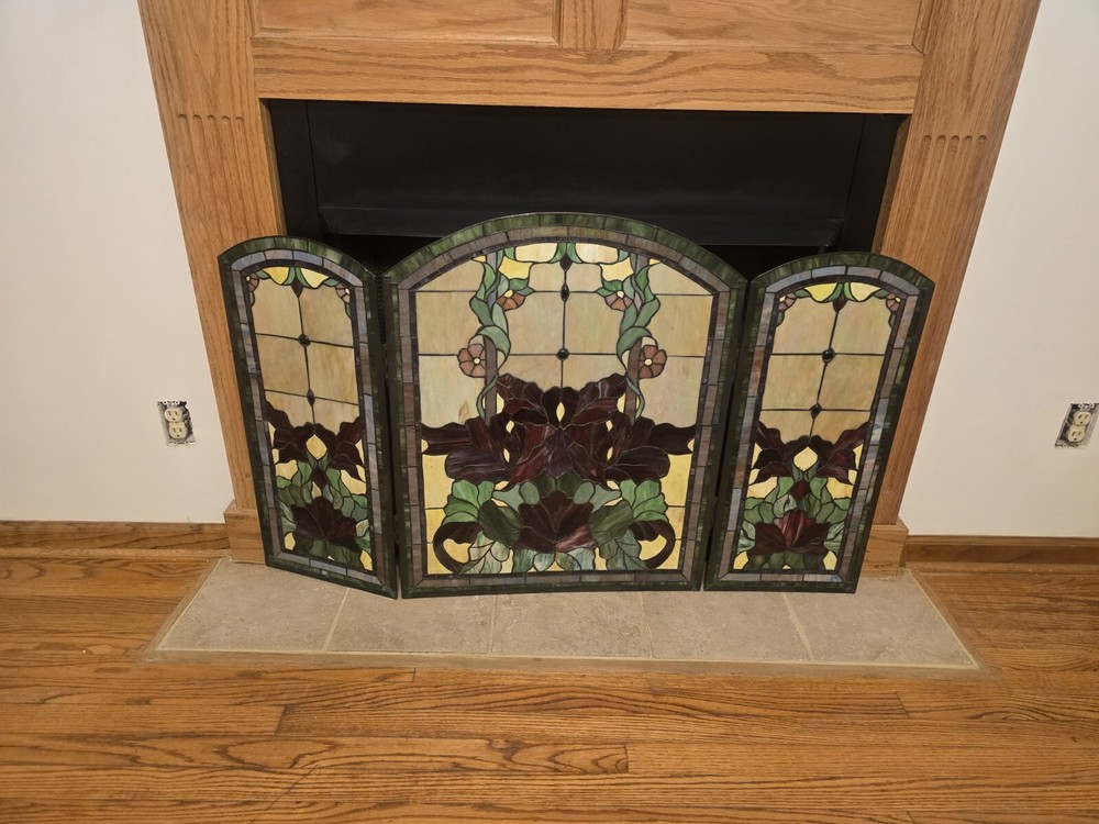 Tiffany Style Fire Place  Screen