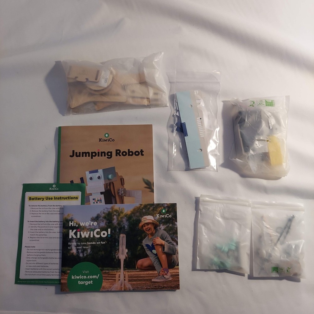 KiwiCo Jumping Robot Engineering and Science STEM Ages 9+