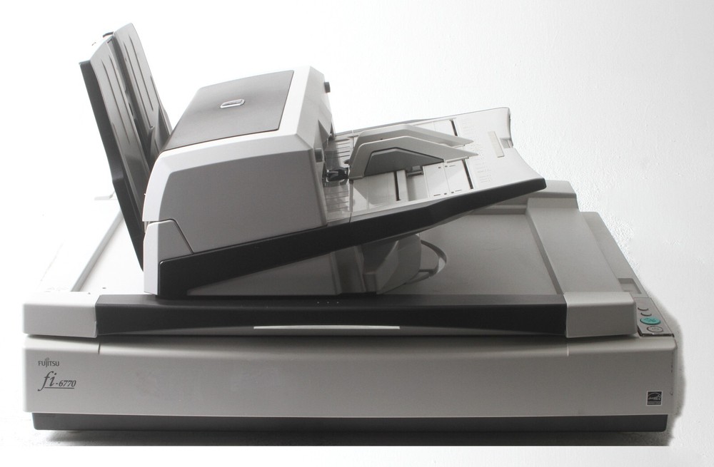 Fujitsu Limited Fi-6770 Color Flatbed Image Document Scanner; 520217