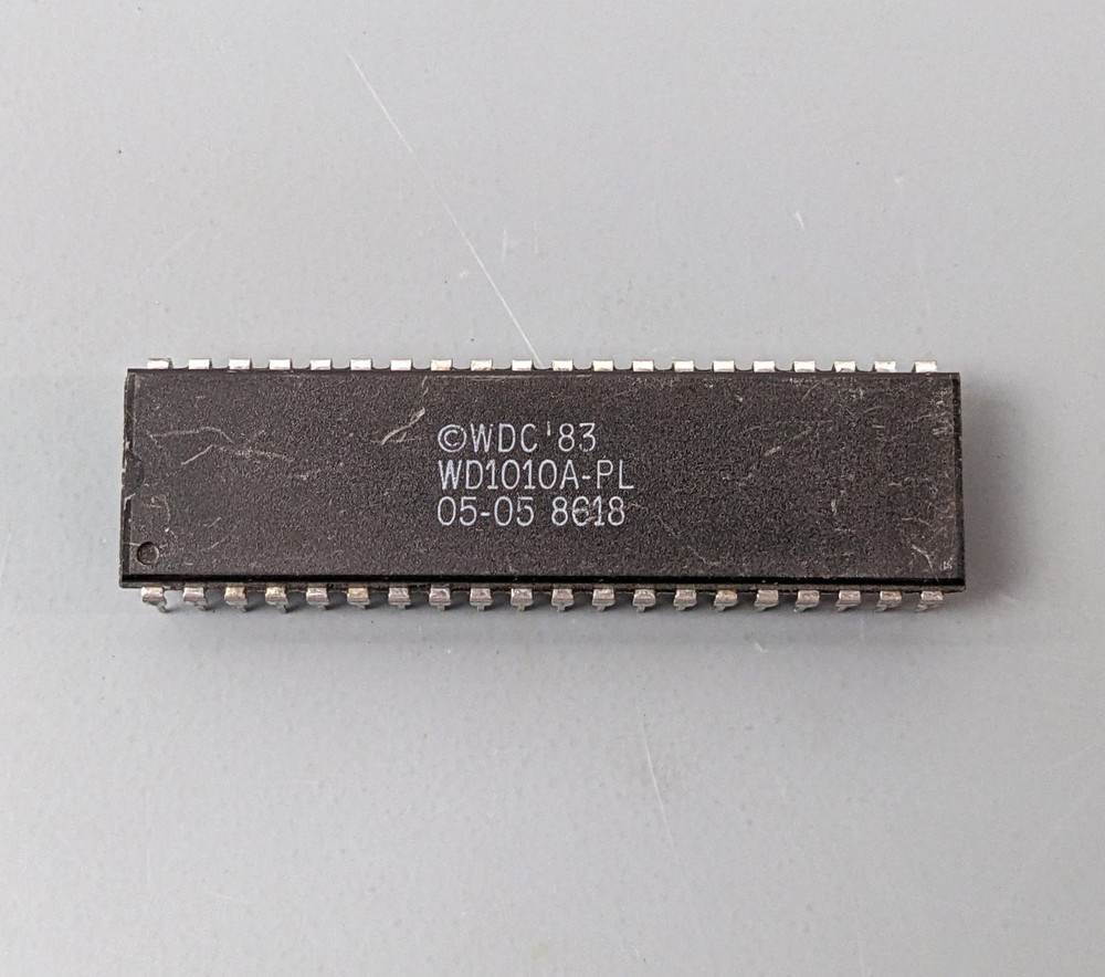 Western Digital WD1010A-PL Disk Controller IC