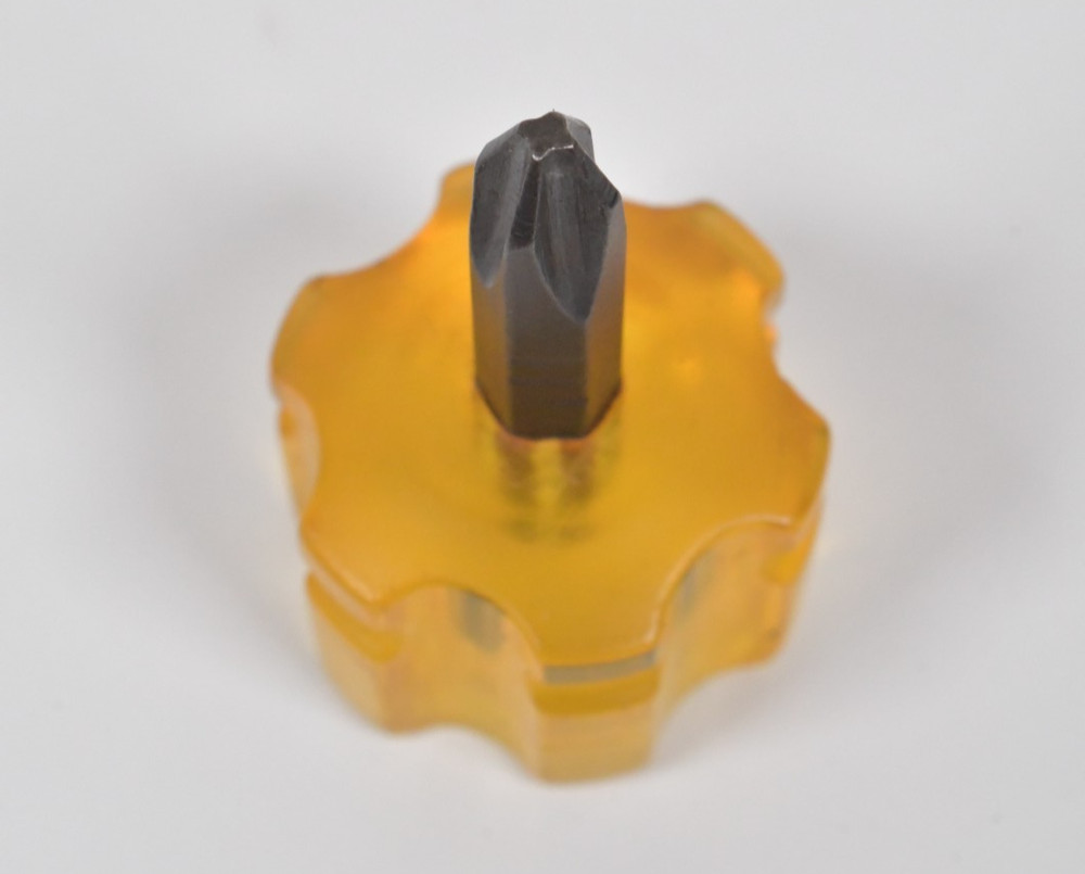 Snap-On Tools Mini Super Stubby Ultra Short Tiny No 2 Phillips Screwdriver